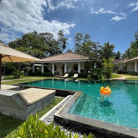 Claire Villa By Younger Villas & Resorts Ахангама Экстерьер фото