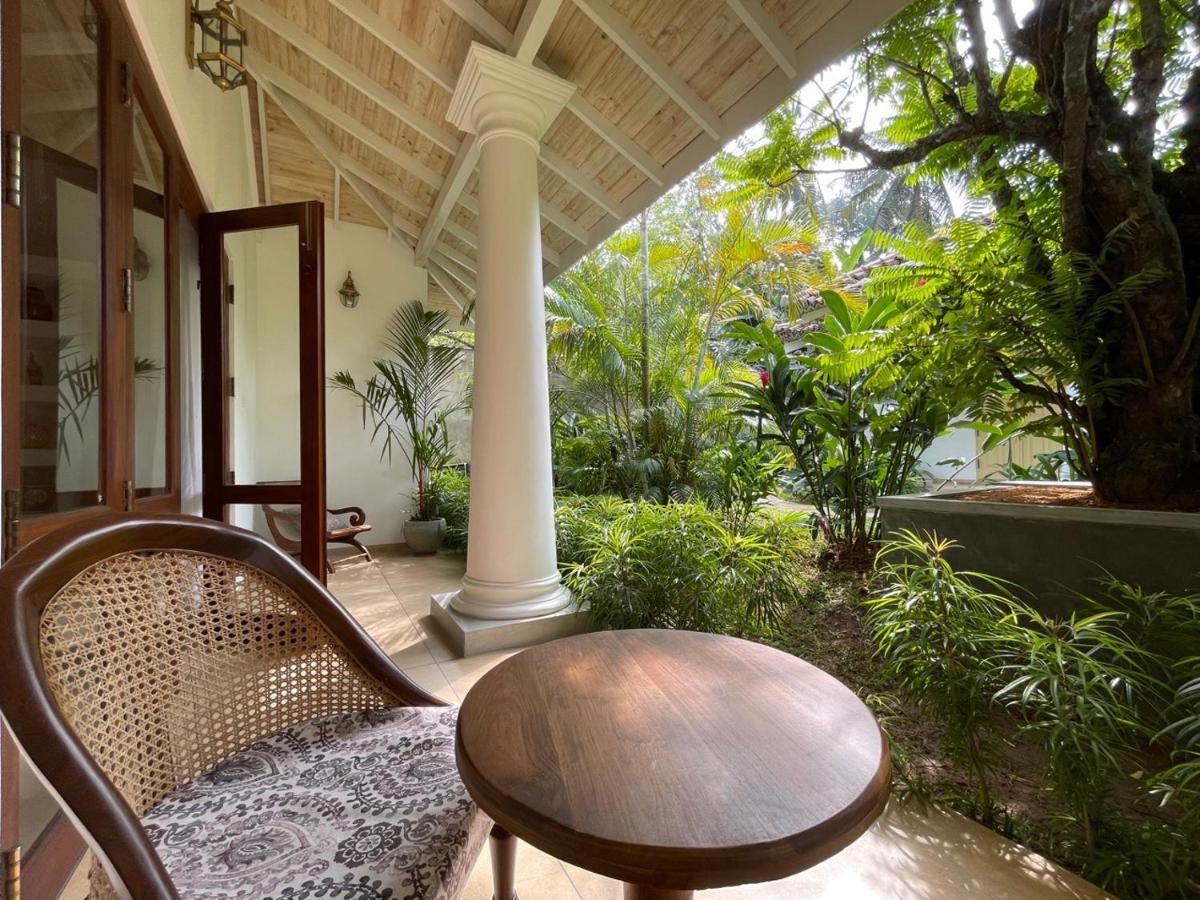 Claire Villa By Younger Villas & Resorts Ахангама Экстерьер фото